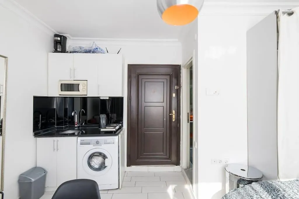 Cute 1 Room W Ac 300 Meters To Istiklal Street Istanbul Turkey
