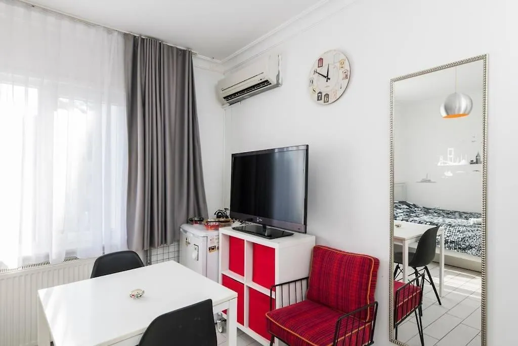 Cute 1 Room W Ac 300 Meters To Istiklal Street Istanbul Turkey