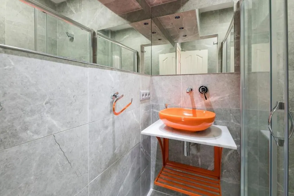 Apartment Cute 1 Room W Ac 300 Meters To Istiklal Street Istanbul